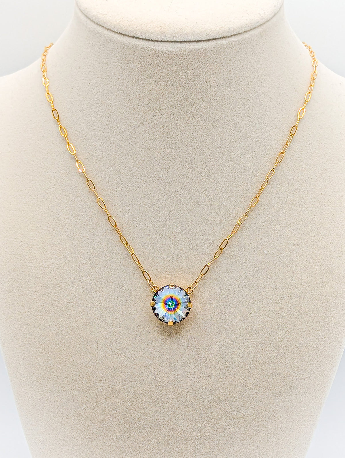 Aurora Bloom Solitaire Necklace — 14 mm