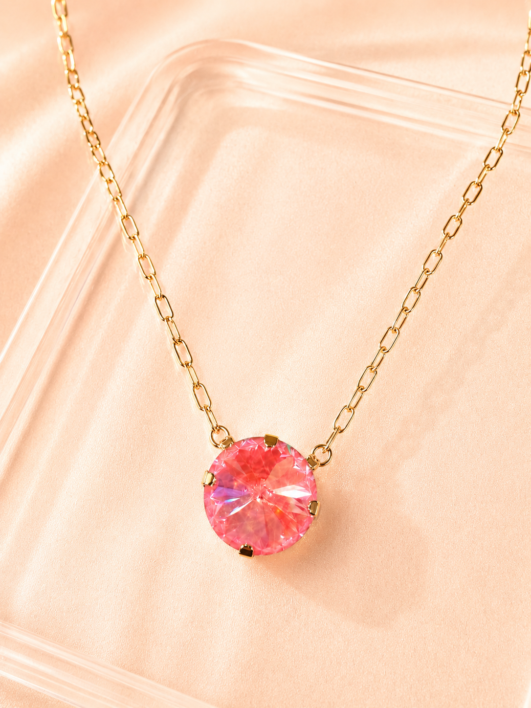 Peach Fizz Solitaire Necklace — 14 mm