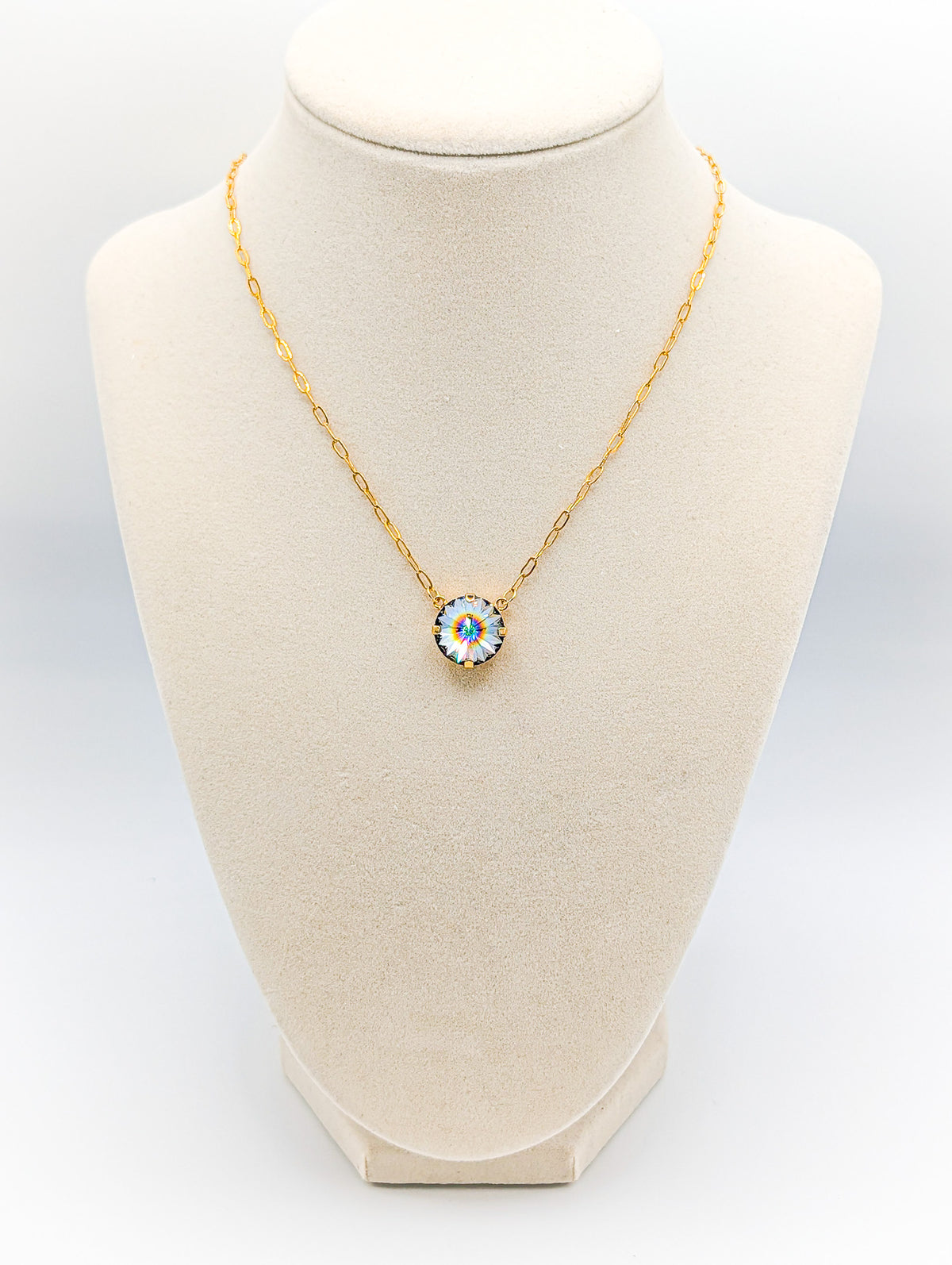 Aurora Bloom Solitaire Necklace — 14 mm